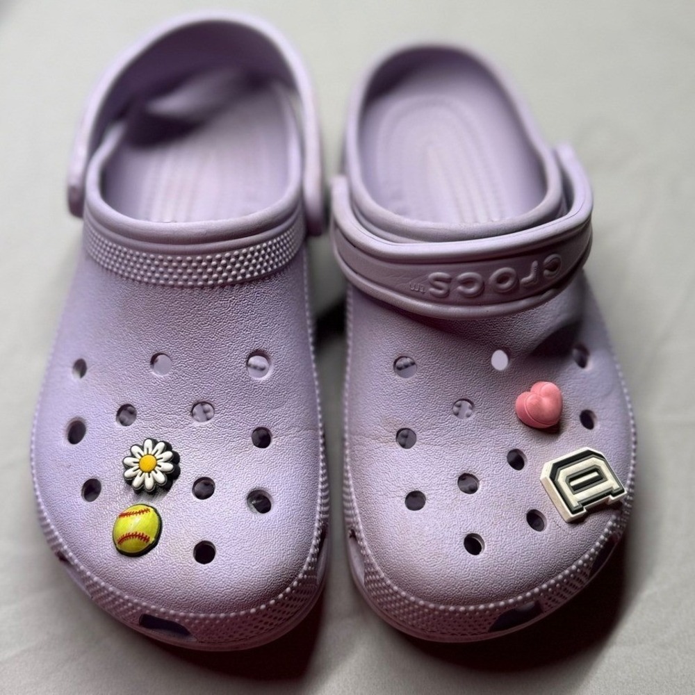 Crocs Classic Clogs Lavender‎ Purple Unisex M4 W6 Slip On Comfort Shoes